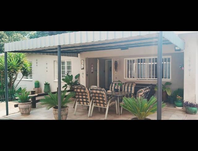 3 BEDROOM HOUSE FOR SALE IN DALESIDE